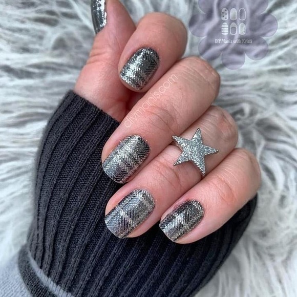 Color Street Plaid Reputation - Picture 2 of 4